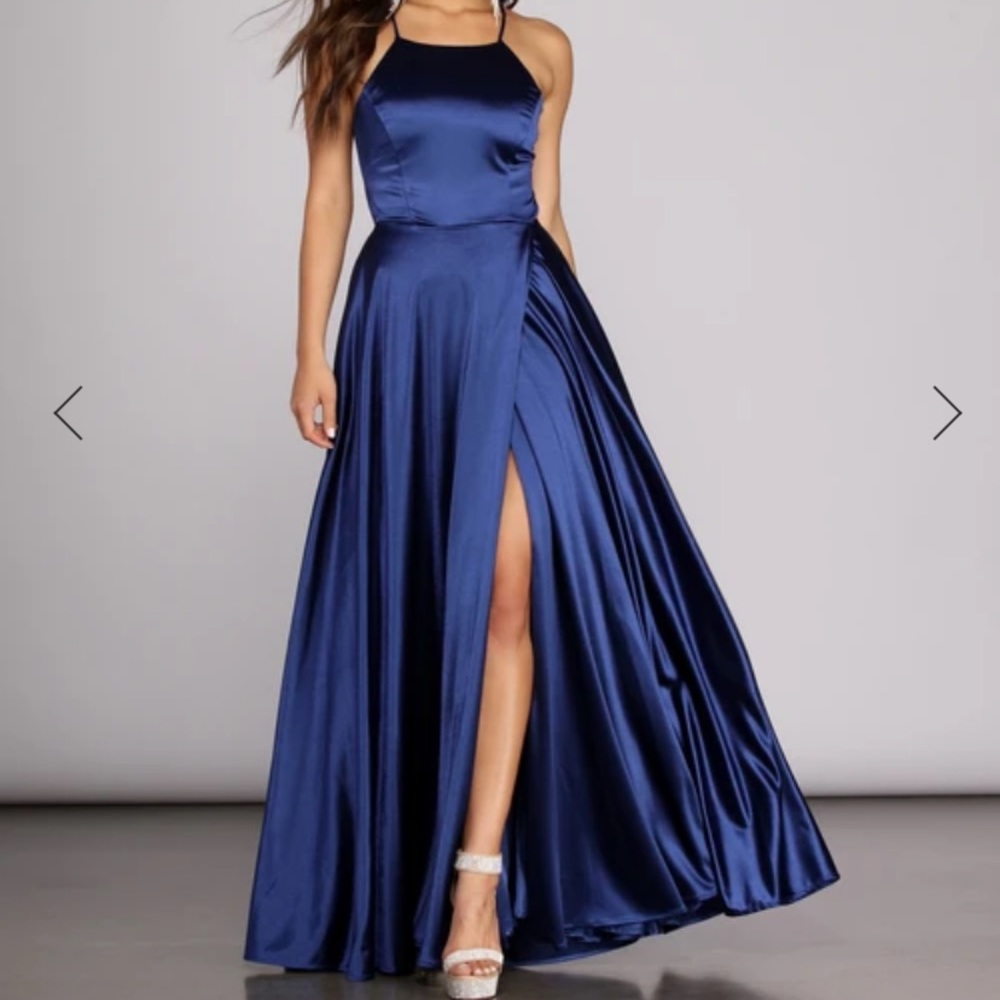 Beautiful navy blue dress- never worn